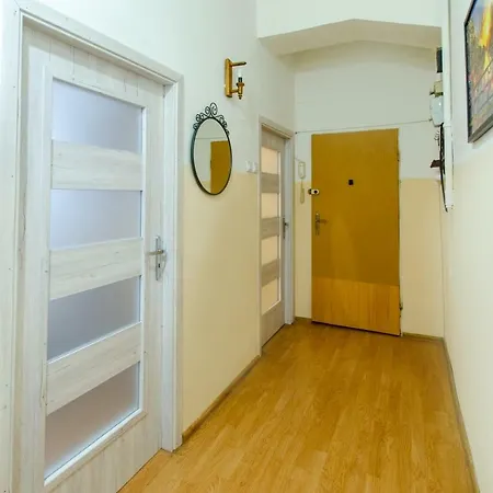 Daire Apartament 2200 *